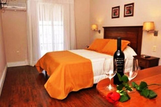 Hotel Ayres Colonia Colonia del Sacramento Dış mekan fotoğraf